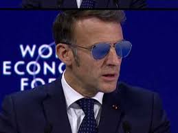 Macron et les lunettes : une façade de l&rsquo;industrie française en crise